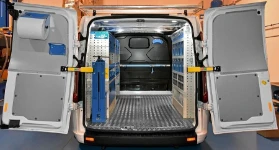 Scaffalature e cassettiere per furgoni su FORD CUSTOM L1 H1 07a