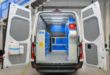 01_Mercedes Sprinter officina mobile Syncro System per manutenzione comandi a distanza