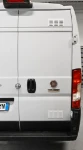 06_Serrature di sicurezza e sistema di areazione su porte Ducato 