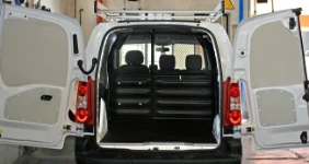 rivestimenti furgoni per CITROEN BERLINGO 2008 02a